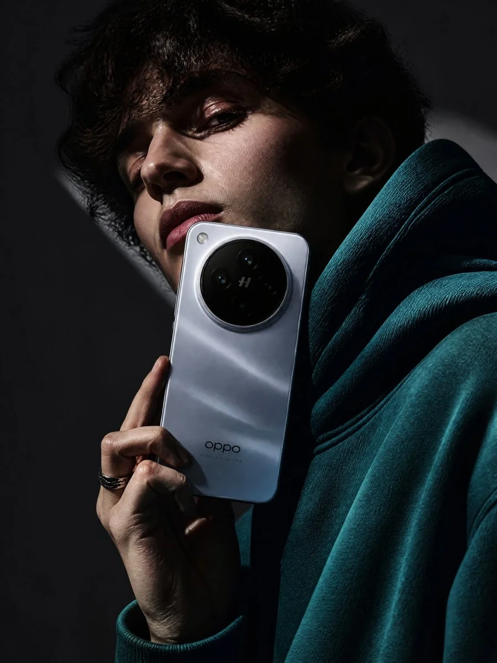 Commercial Product — A stunning highfashion advertisement photo o
